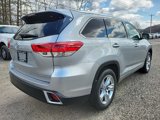 Used 2017 Toyota Highlander Limited image 5