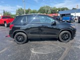 Used 2022 Chevrolet Trax LT w/ Midnight Edition image 6