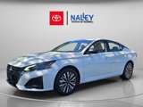 Used 2024 Nissan Altima 2.5 SV image 3