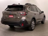 Used 2022 Subaru Outback Premium image 5