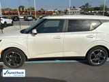 Used 2025 Kia Soul EX image 2