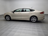 Used 2018 Ford Fusion SE w/ Fusion SE Technology Package image 3
