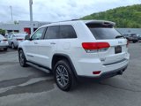 Used 2017 Jeep Grand Cherokee Limited w/ Luxury Group II image 3