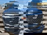 Used 2022 Cadillac Escalade Premium Luxury image 3