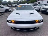 Used 2022 Dodge Challenger SXT image 4