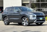 New 2025 Mitsubishi Outlander SE image 3