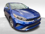 Used 2022 Kia Forte LXS image 2