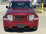 Used 2012 Jeep Liberty Sport image 2