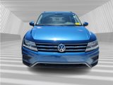 Used 2018 Volkswagen Tiguan S image 2