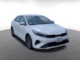 Used 2023 Kia Forte LXS image 3