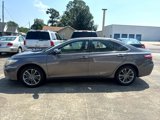 Used 2016 Toyota Camry SE image 2