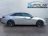 Used 2023 Hyundai Elantra SEL image 2