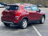 Certified 2022 Chevrolet Trax LT w/ Driver Confidence Package image 3