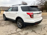Used 2015 Ford Explorer XLT w/ Equipment Group 202A image 3