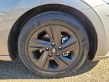 Used 2021 Hyundai Elantra SEL image 2