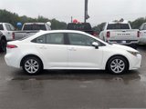 Used 2023 Toyota Corolla LE image 3