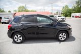 Used 2020 Chevrolet Trax LT w/ LT Convenience Package image 2