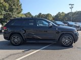 Used 2018 Jeep Grand Cherokee Trailhawk image 2