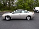 Used 2011 Nissan Altima 2.5 S w/ Special Edition Pkg image 3