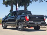 Used 2022 Nissan Titan SV image 6