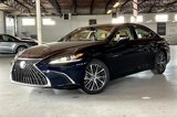 New 2025 Lexus ES 300h w/ Premium Package image 2