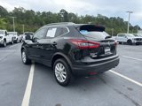 Used 2020 Nissan Rogue Sport SV image 5
