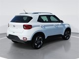 Used 2024 Hyundai Venue SEL image 3