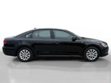 Used 2014 Volkswagen Passat Wolfsburg Edition image 6