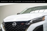 Used 2023 Nissan Altima 2.5 SR image 2