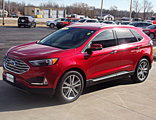 Used 2022 Ford Edge Titanium image 3