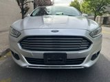 Used 2015 Ford Fusion SE image 2