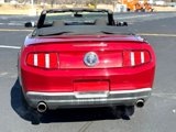 Used 2010 Ford Mustang Convertible image 6