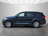 Used 2022 Ford Explorer XLT image 3