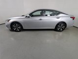Used 2022 Nissan Altima 2.5 SV image 4