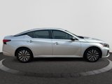 Used 2024 Nissan Altima 2.5 SV image 4