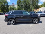 Used 2020 Ford Edge Titanium image 2