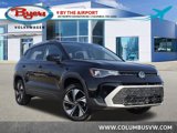 New 2025 Volkswagen Taos SE image 1