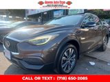 Used 2018 INFINITI QX30 Premium image 3