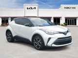 Used 2020 Toyota C-HR XLE image 1