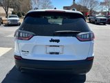 Used 2023 Jeep Cherokee Altitude Lux image 4