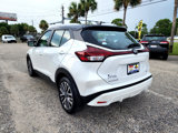 Used 2022 Nissan Kicks SV image 3