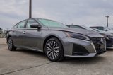 Used 2023 Nissan Altima 2.5 SV image 2