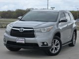 Used 2015 Toyota Highlander XLE image 2