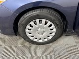 Used 2015 Toyota Camry LE image 4