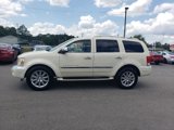 Used 2009 Chrysler Aspen Limited image 2