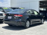 Used 2022 Toyota Corolla LE image 3