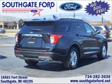 Used 2022 Ford Explorer XLT w/ Equipment Group 202A image 2