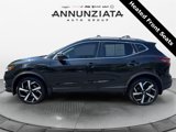 Used 2022 Nissan Rogue Sport SL image 2