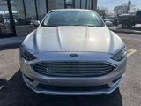 Used 2017 Ford Fusion SE w/ Fusion SE Technology Package image 2