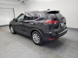Used 2019 Nissan Rogue SV image 3